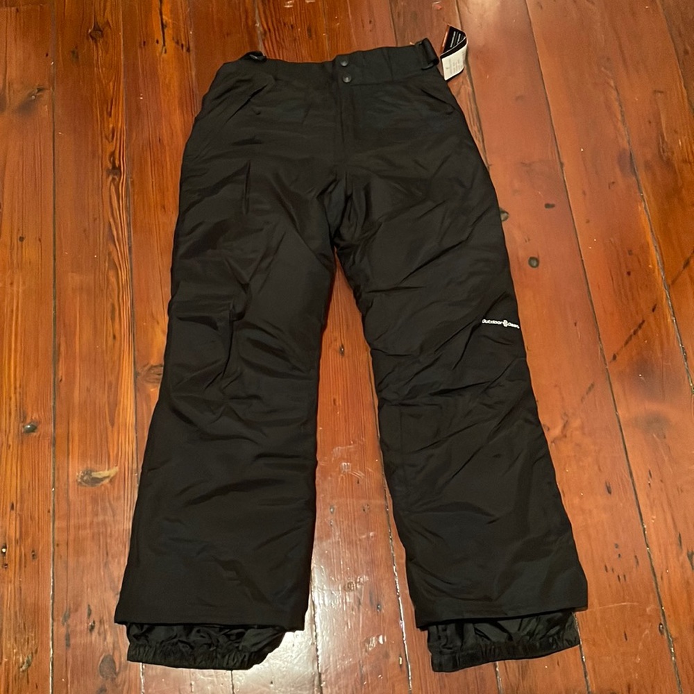 Black youth large outdoor gear snow pants with zipper pockets
